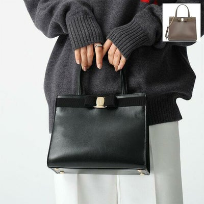 サルヴァトーレフェラガモ ハンドバッグ　ショルダーバッグ ヴァラ レディース Salvatore Ferragamo 21I290