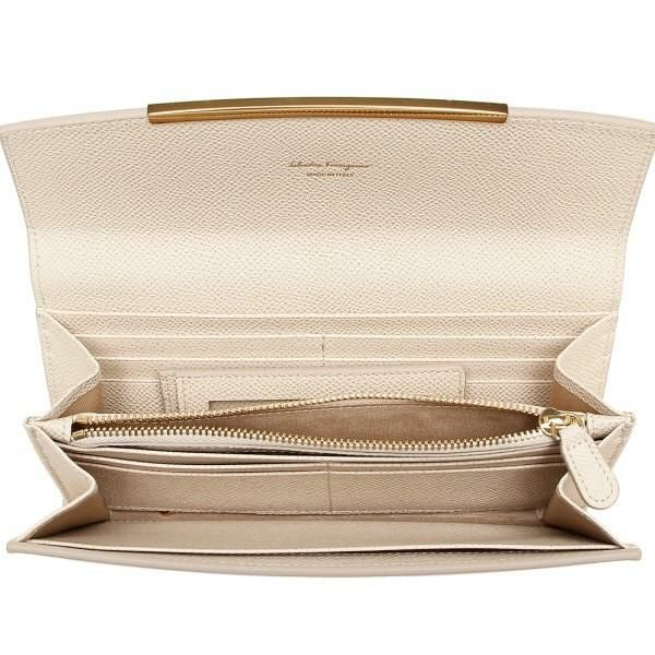 フェラガモ 財布 長財布 ガンチーノクリップ ベージュ レディース Salvatore Ferragamo 22D150 詳細画像