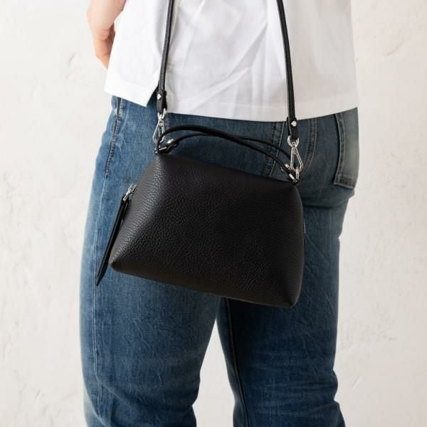 ジャンニキアリーニ ハンドバッグ ショルダーバッグ アリファ Sサイズ