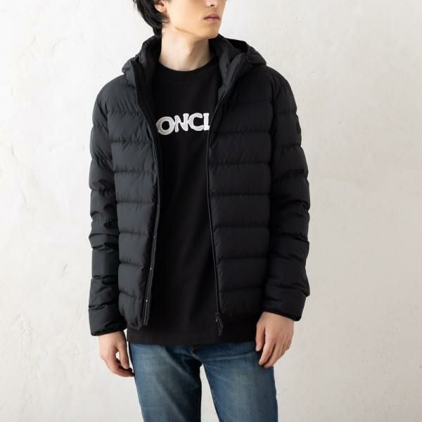 モンクレール　ダウンジャケット MONCLER (モンクレール) フードロゴ フルジップ ダウンジャケット