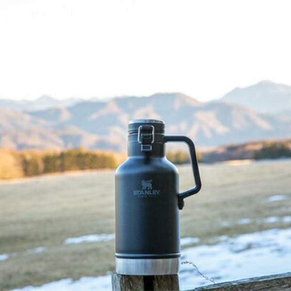スタンレー STANLEY 真空グロウラー 1.9L 1900ml 保冷 炭酸対応 ビール