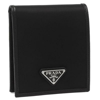 PRADA - プラダ 財布 二つ折り ヴィッテロダイノレザー ブラック 薄型 