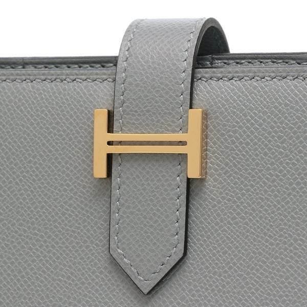福金　エルメス グレー サンダル 片方だけ収納袋付き エルメスの定番なのか❓ ⁡ こんな高そうなサンダル🩴 ワシには到底買え