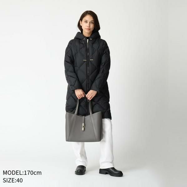 マックスマーラ ダウンジャケット コート トレフェ ブラック