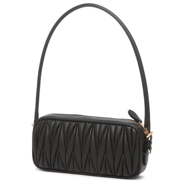 ミュウミュウ ショルダーバッグ マテラッセ ナッパレザーポーチ