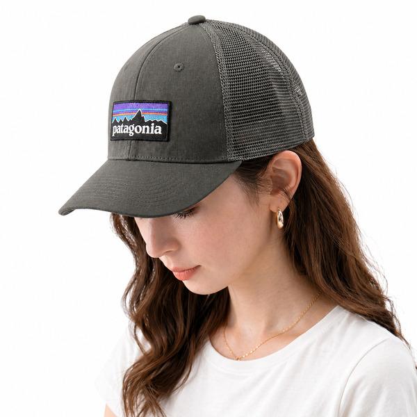 パタゴニア キャップ P-6ロゴ トラッカーハット メッシュCAP グレー